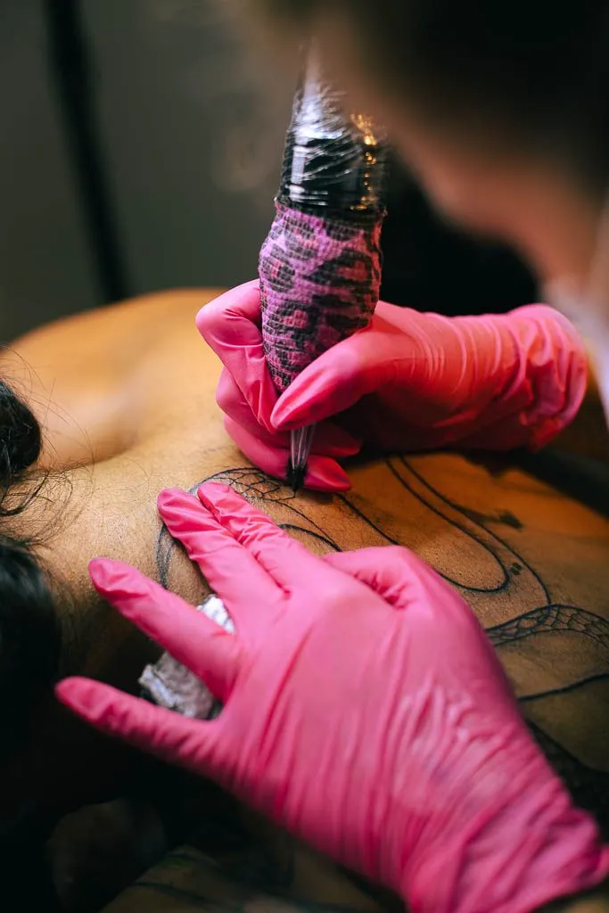 Kursi Tattoo Art (2100 ore)